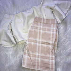 Cute light Pink Bodycon Skirt with White Stripes